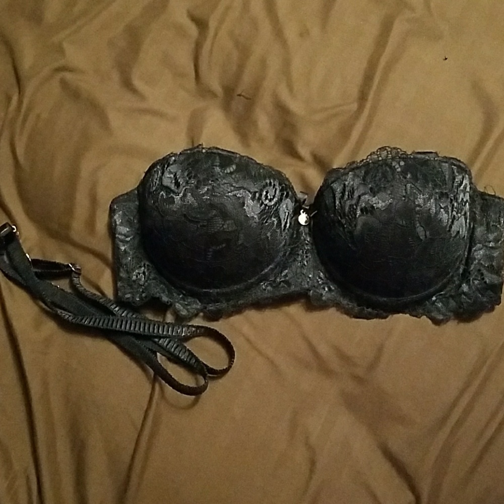 Marilyn Monroe Strap(less) Sexy Black Lace Bra